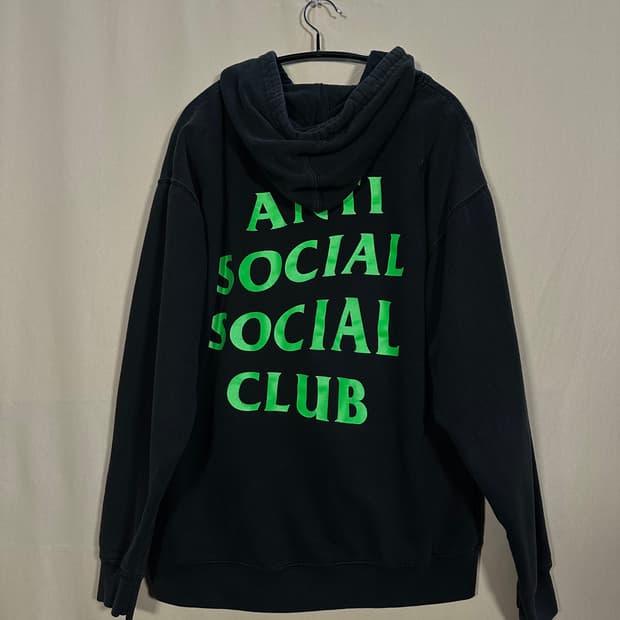 안티 소셜 클럽 후디 처분 