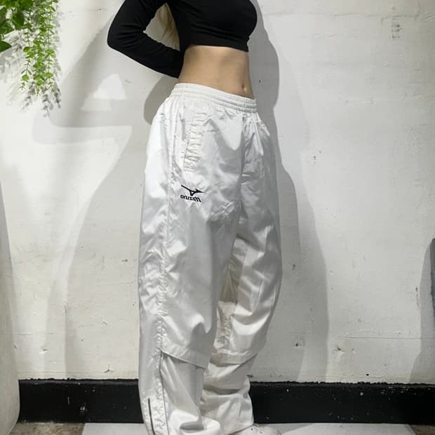 미즈노 화이트 블랙 로고 와이드 팬츠 L