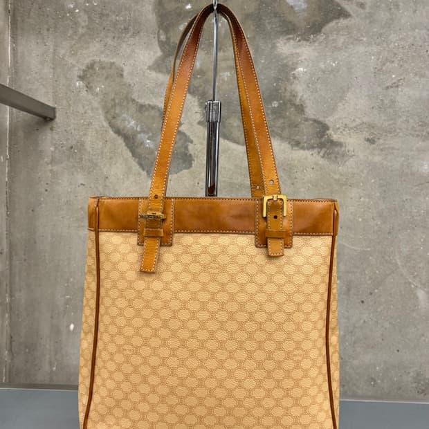 Celine 셀린느 베이지 마카담 쇼퍼백 