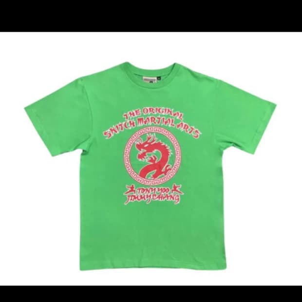 퍽댓너드샵 드래곤 반팔티 사요