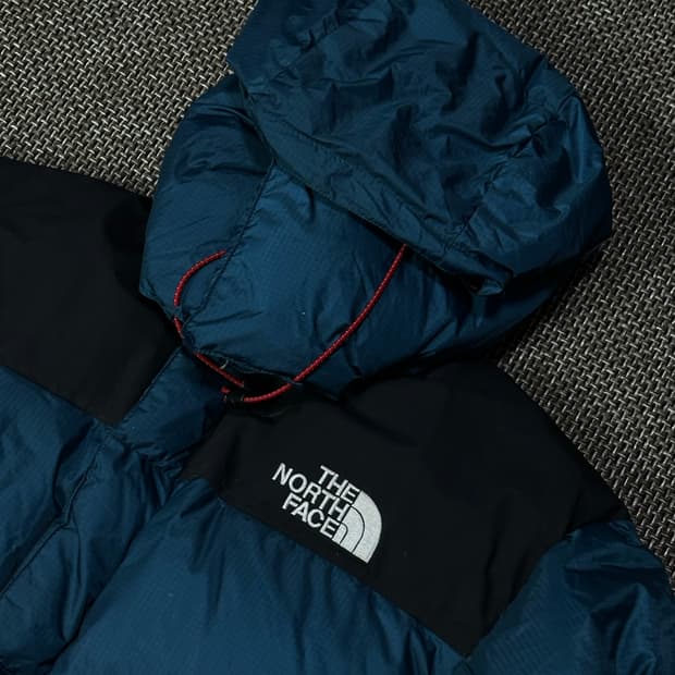 노스페이스 써밋시리즈 드라이로프트 700