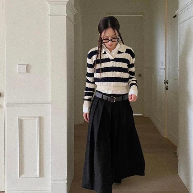 KANE BELT PLEATS SKIRT BLACK