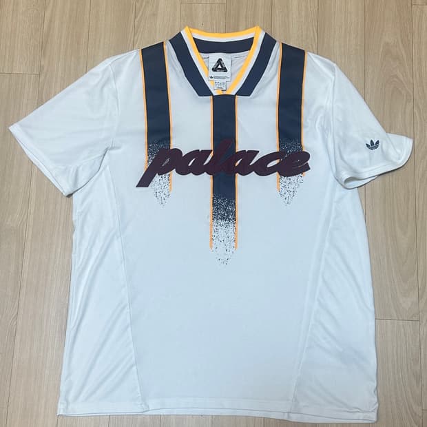 PALACE ADIDAS 팔라스 아디다스 반팔티 (축구져지)