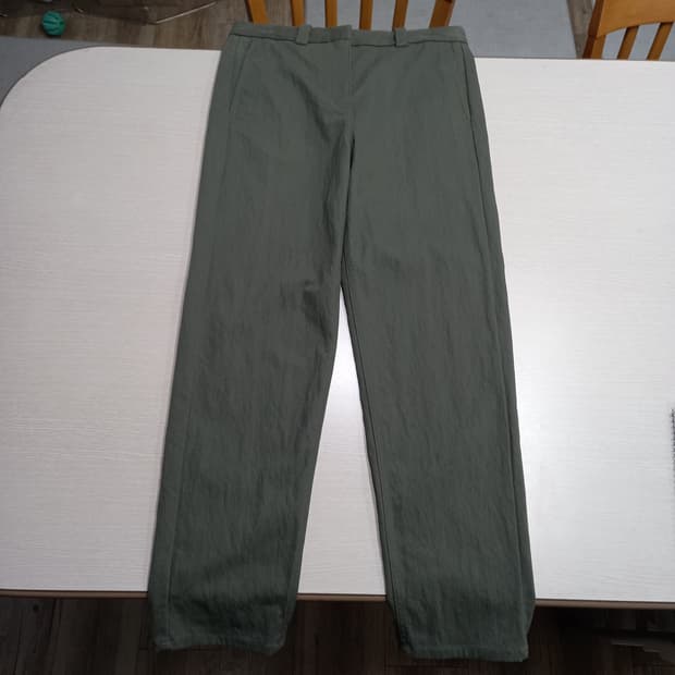 32 COS 가을겨울용 스판 치노팬츠 카키 32-260