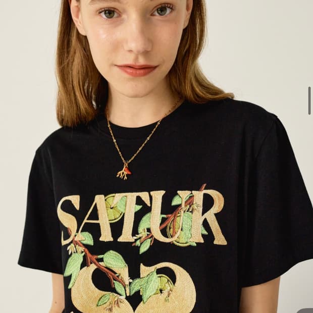 세터 아페로 리프 그래픽 반팔 티셔츠 클래식 블랙