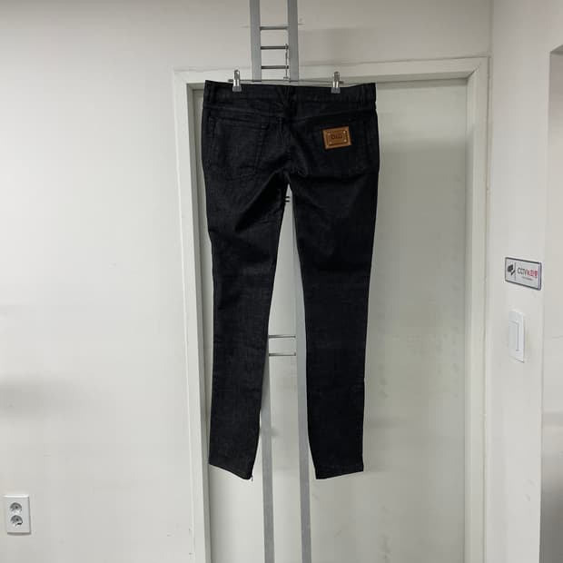 돌체앤가바나 흑청 데님 팬츠 31