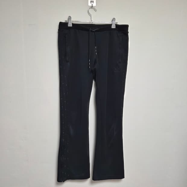 아디다스Adidas 부츠컷 트레이닝 팬츠 90 사이즈 P-45