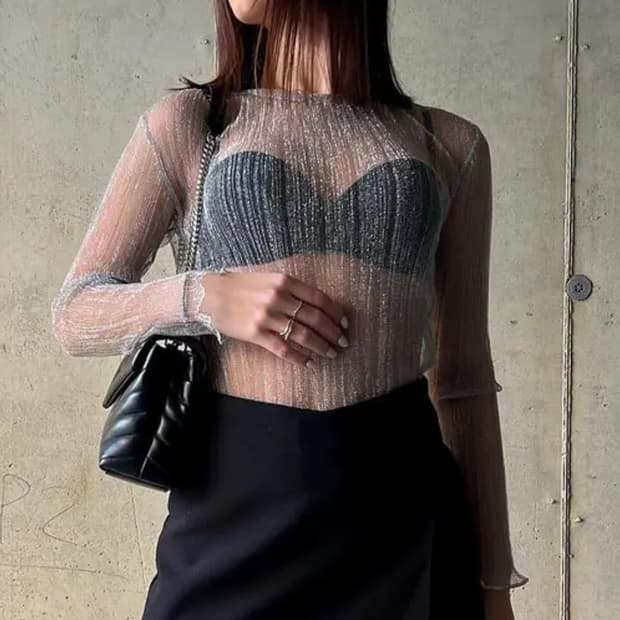 (새상품) ZARA 자라 글리터 시스루 탑 실버컬러 L
