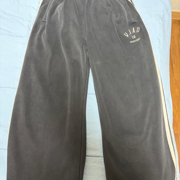 커브드 스웻팬츠 디미트리블랙