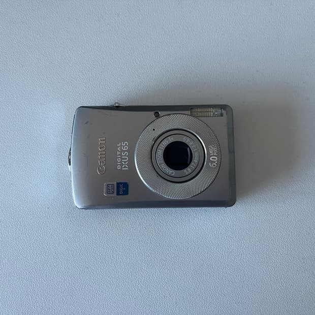 캐논 익서스 65 디지털 카메라 판매합니다.