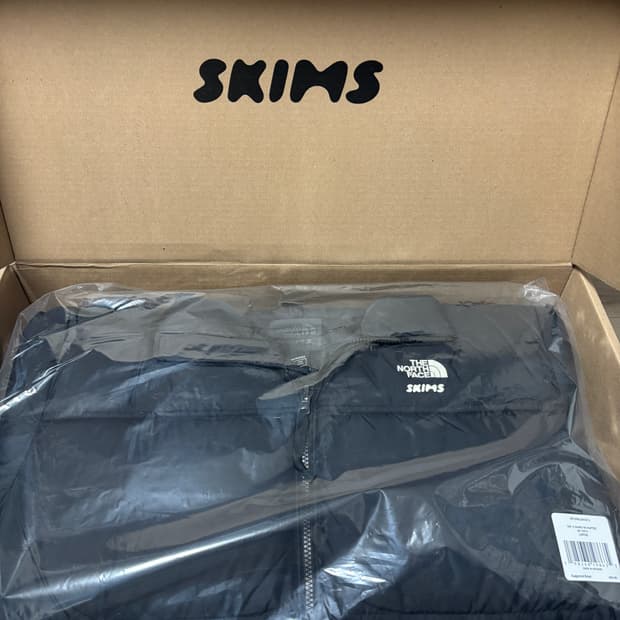 노스페이스 스킴스 눕시 1996 블랙