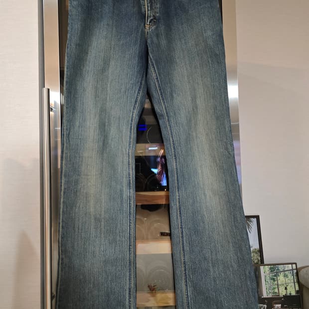 일본 리 Lee 세미부츠컷 데님진 33사이즈입니다.