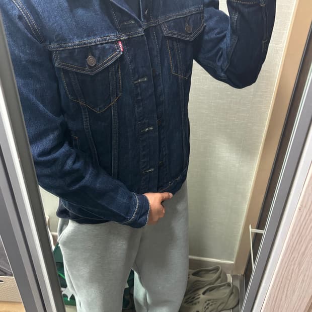 Levi’s 데님자켓