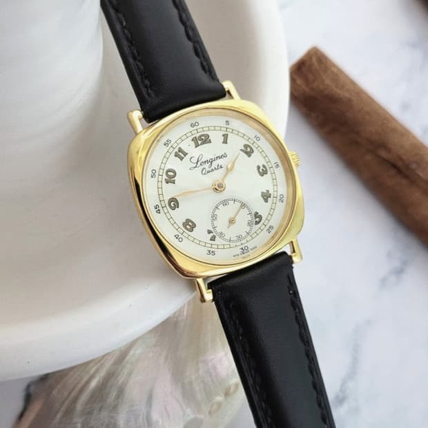 정품 론진 150주년 946.5164 남여공용 쿠션케이스 쿼츠시계