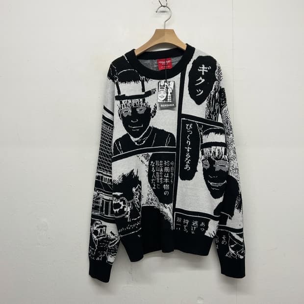 이토준지 아트 프린팅 니트 