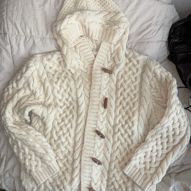 모리걸 떡볶이니트후드집업