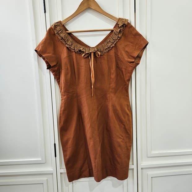 브라운 레이스 카라 리본 원피스