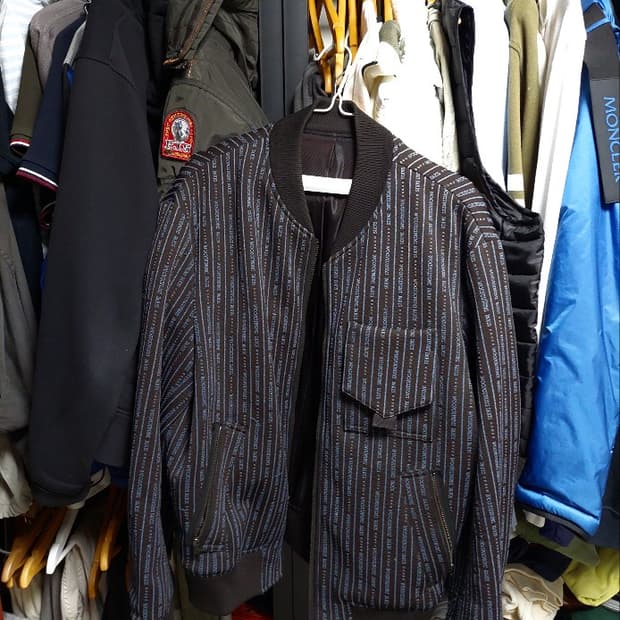 WOOYOUNGMI 올오버 스트라이프 봄버 자켓 50