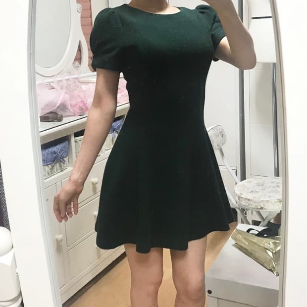 55ㅡ다크 그린 컬러 플레어 원피스