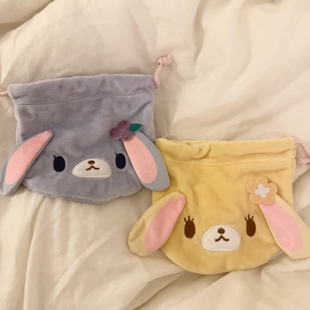 산리오 슈가바니즈 블루베리우사 하나우사 파우치 