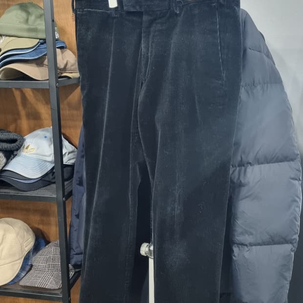 폴로 골덴바지 블랙 허리32(허리단면42) 기장95