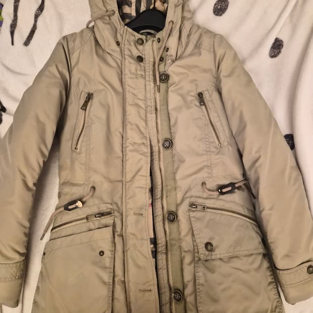 버버리 여성 덕다운 패딩