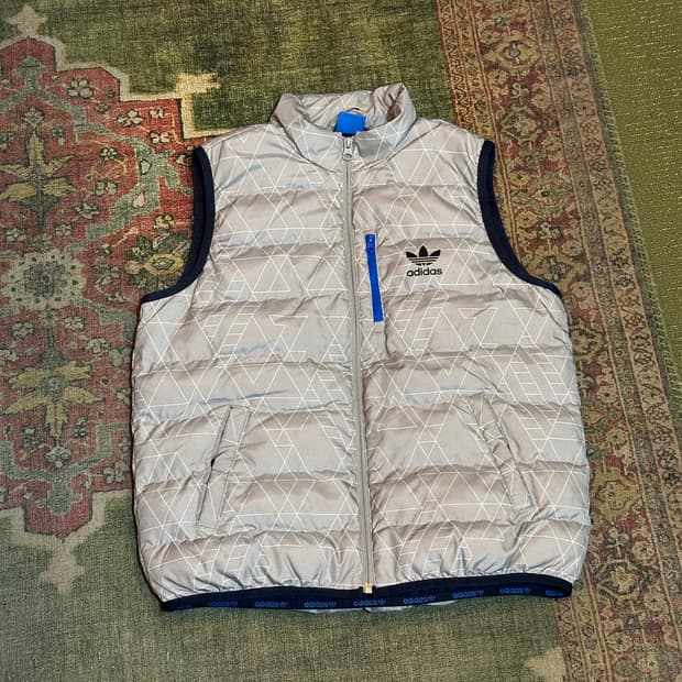 아디다스 패딩 베스트