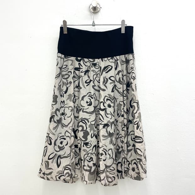 floral print pleated skirt