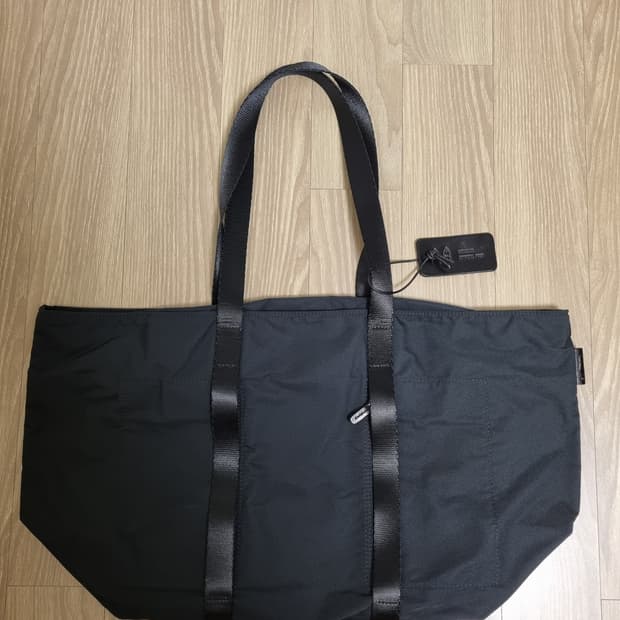 아미아칼바 Gaberdine Tote (M) 토트백 새상품