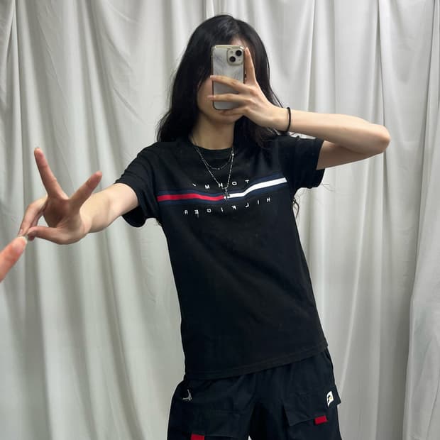 Tommyhilfiger black T-shirts
