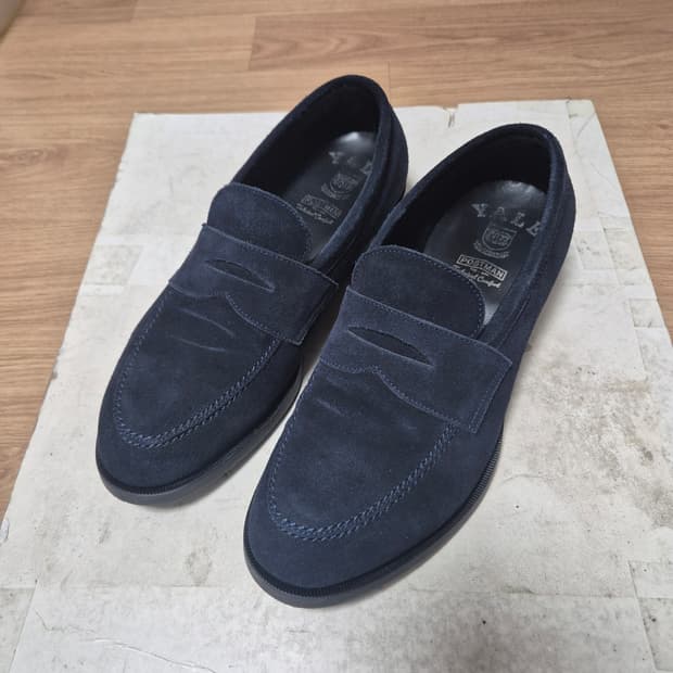 (265) 예일X포스트멘 네이비 스웨이드 페니로퍼