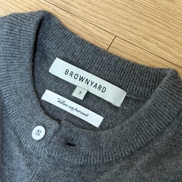BROWNYARD 브라운야드 울 라운드 가디건