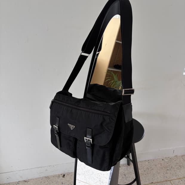 프라다 포코노 나일론 투포켓 크로스백 메신저백