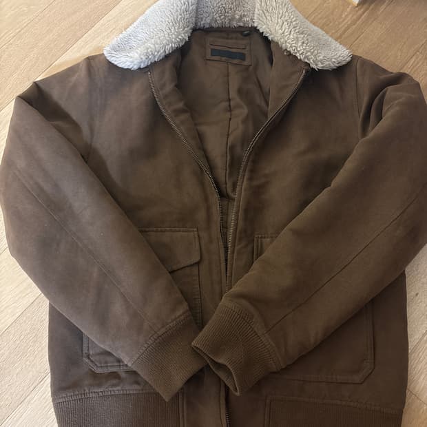 유니클로 스웨이드 점퍼 M