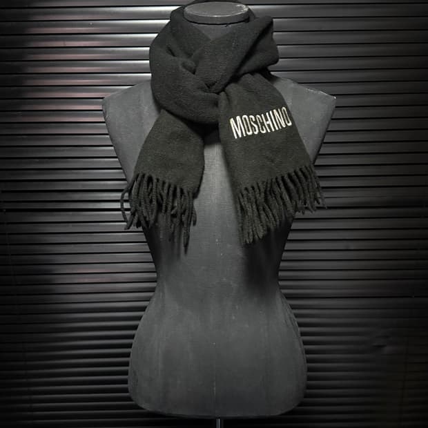 모스키노 램스울 울 양 모 이태리 이탈리아 블랙 머플러 목도리 스카프