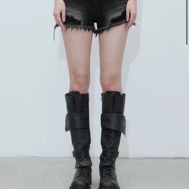 보헤미안서울 다크니스 로우위이스트 쇼츠 블랙 2