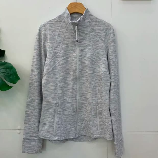 룰루레몬 디파인 8 size