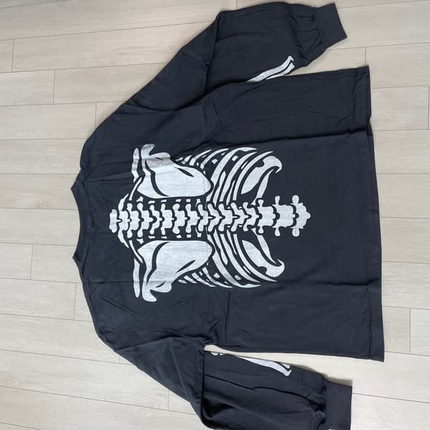 도넛리벤지 롱슬리브