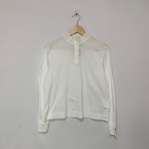 지방시 골프웨어 버튼 모크넥 세미크롭 롱슬리브 긴팔 티셔츠 여성 M