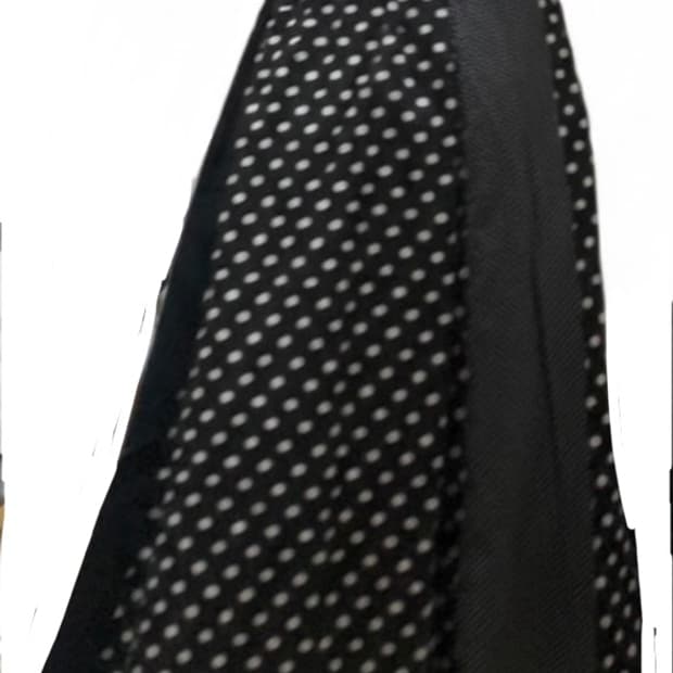 [~2.12] Mysty woman 도트 밴딩 롱 스커트