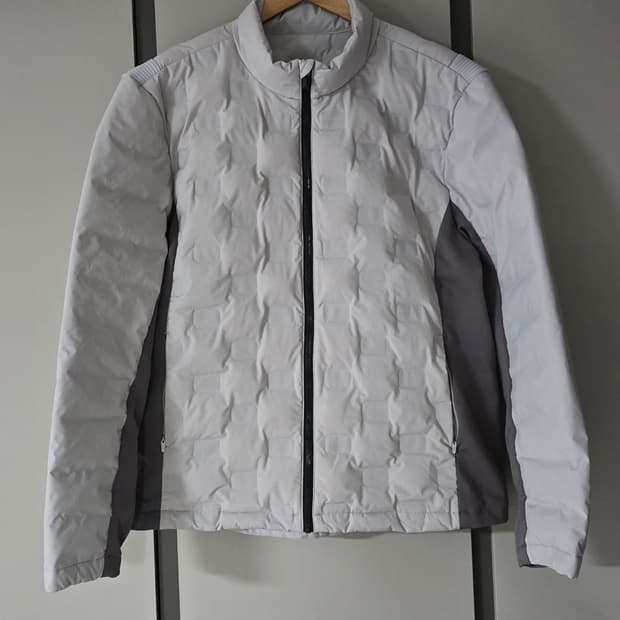 커터앤벅 남성 덕다운 경량패딩.
싸이즈 110