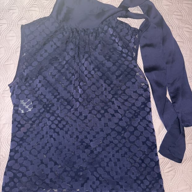 오리엔탈 도트 탑