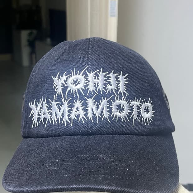 요지야마모토 슈프림 캡