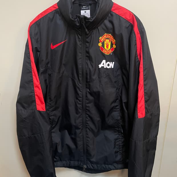 나이키 맨유 바람막이