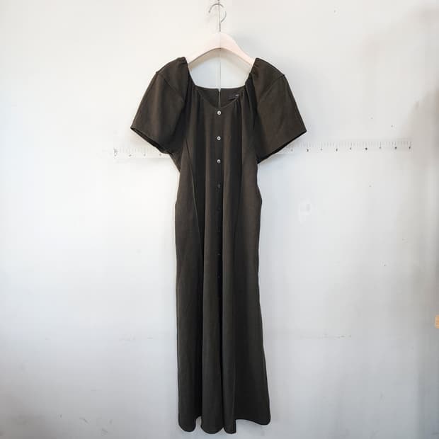  ORR 린넨 단추 롱 원피스