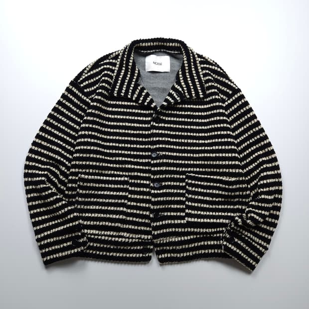 노이즈 스트라이프 카라넥 박시핏 니트 가디건 (L)