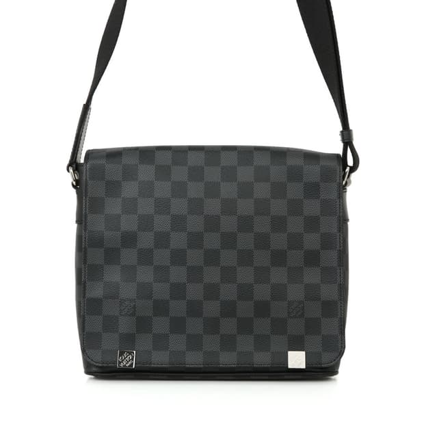 루이비통 디스트릭트 PM 다미에 그라파이트 크로스 N41028