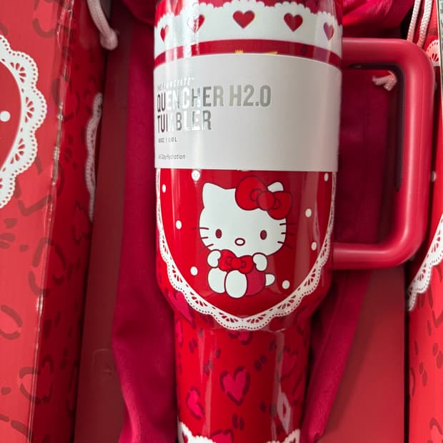 스탠리 헬로키티