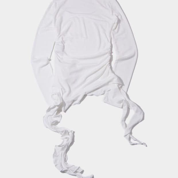 사이드 셔링 프릴 나시 레이어드 슬림핏 롱 슬리브리스