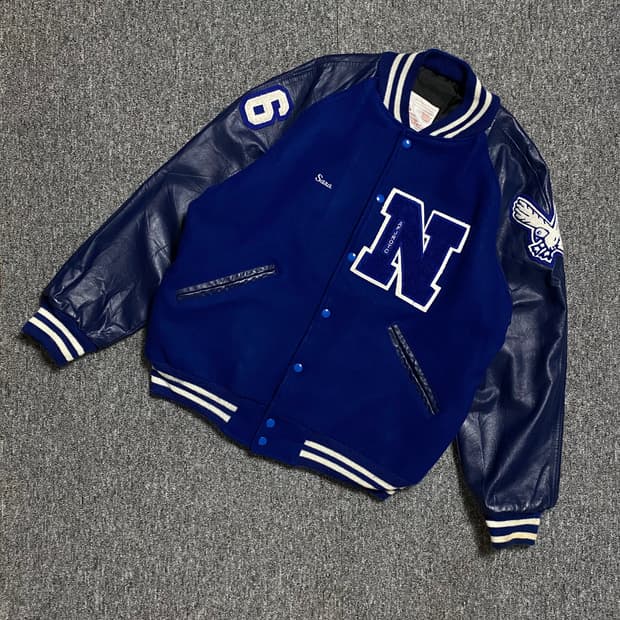 🌊 90s letter varsity jacket